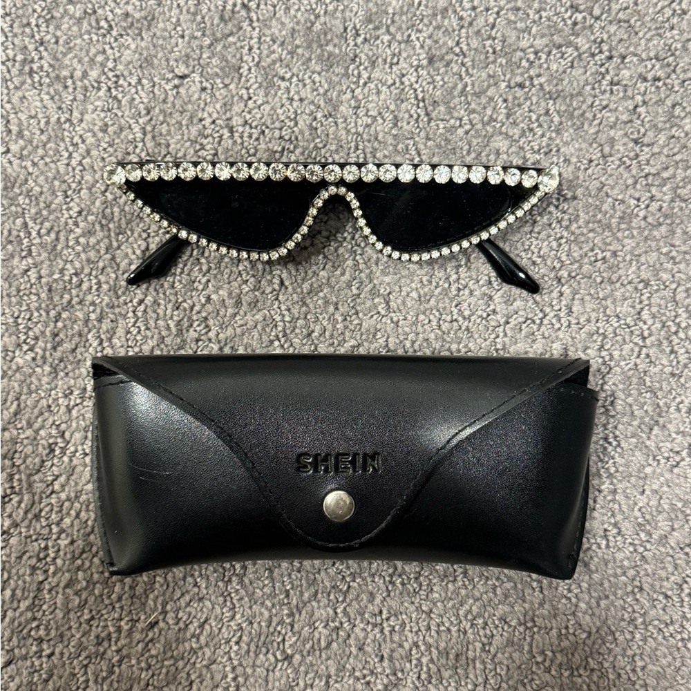 SHEIN Black Rhinestone Cat-Eye Sunglasses